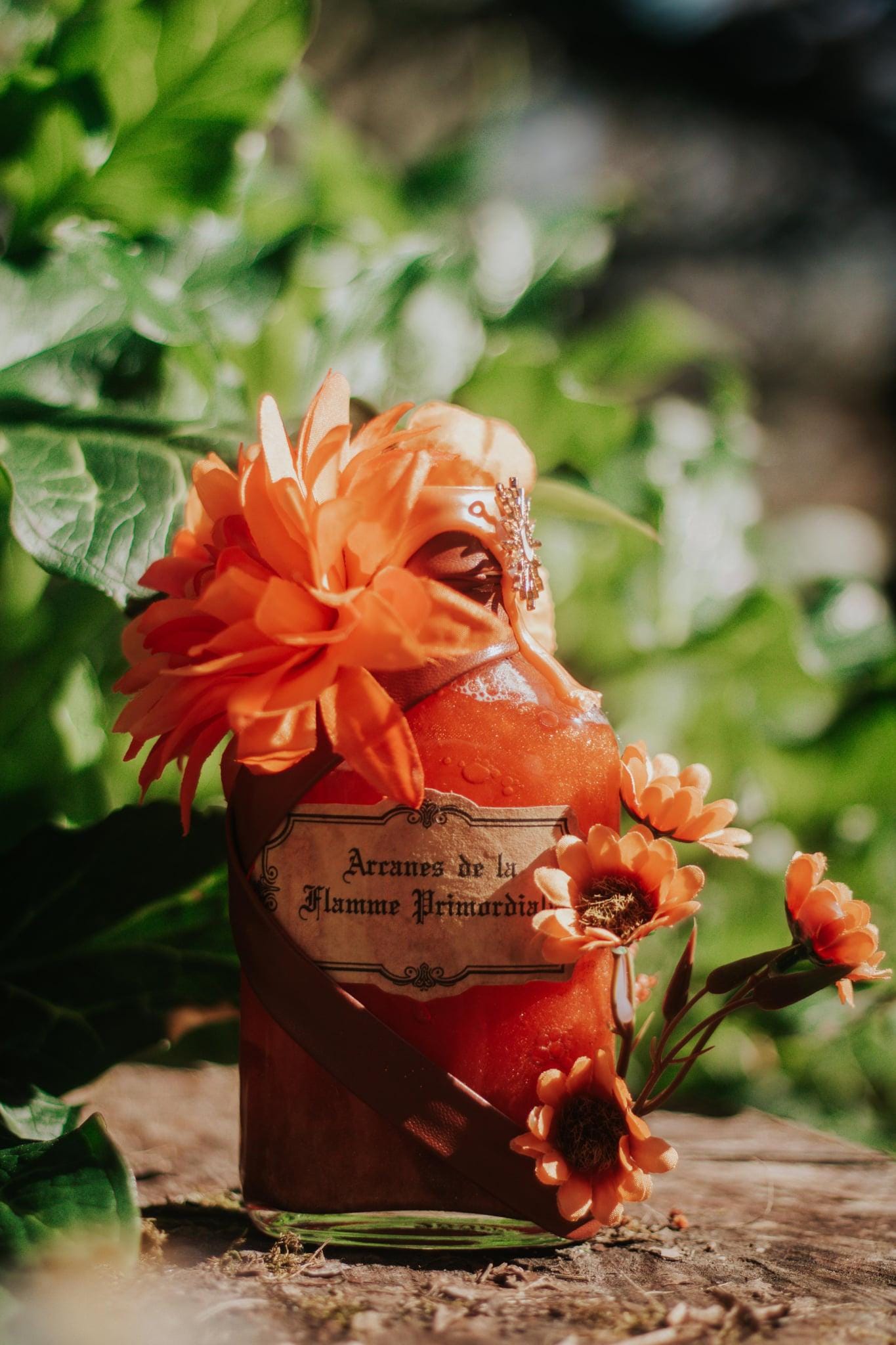 Arcanes de la Flamme Primordiale – Potion Magique Orange - Fiole Décorative Fantasy - Élixir de Feu & Énergie