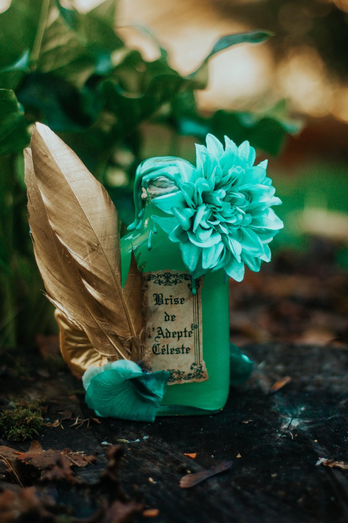 Brise de l’Adepte Céleste – Potion Magique Verte | Fiole Décorative Fantasy | Élixir d’Air & Énergie Spirituelle